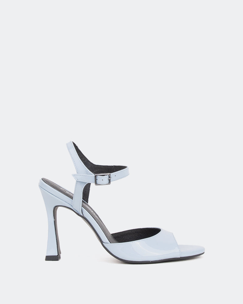 l'intervalle Miracle Bleu Verni /Verni Bleu Bleu