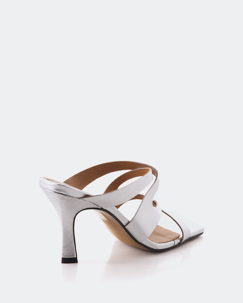 L'intervalle Myrtos Argent Métal Argent