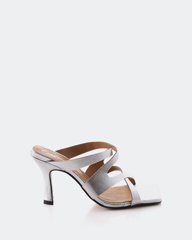 l'intervalle Myrtos Argent Métal Argent