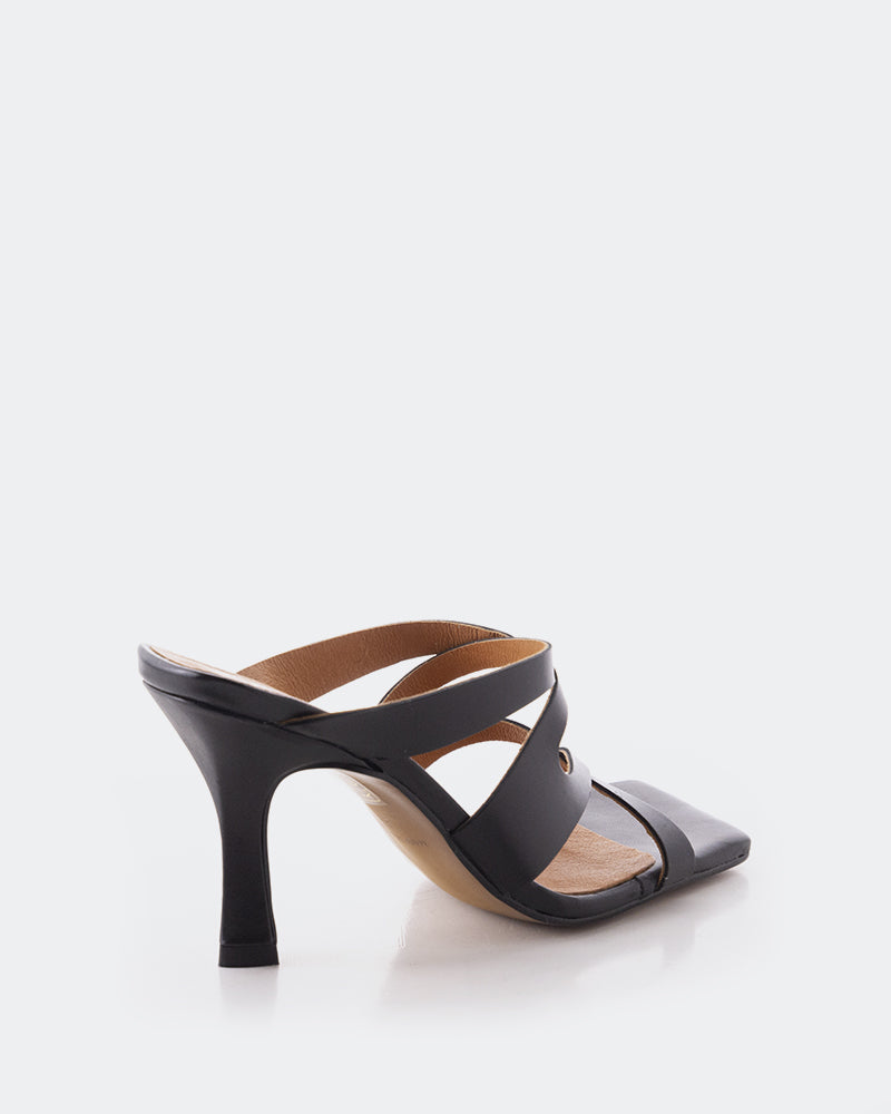 L'intervalle Myrtos Noir Cuir Noir