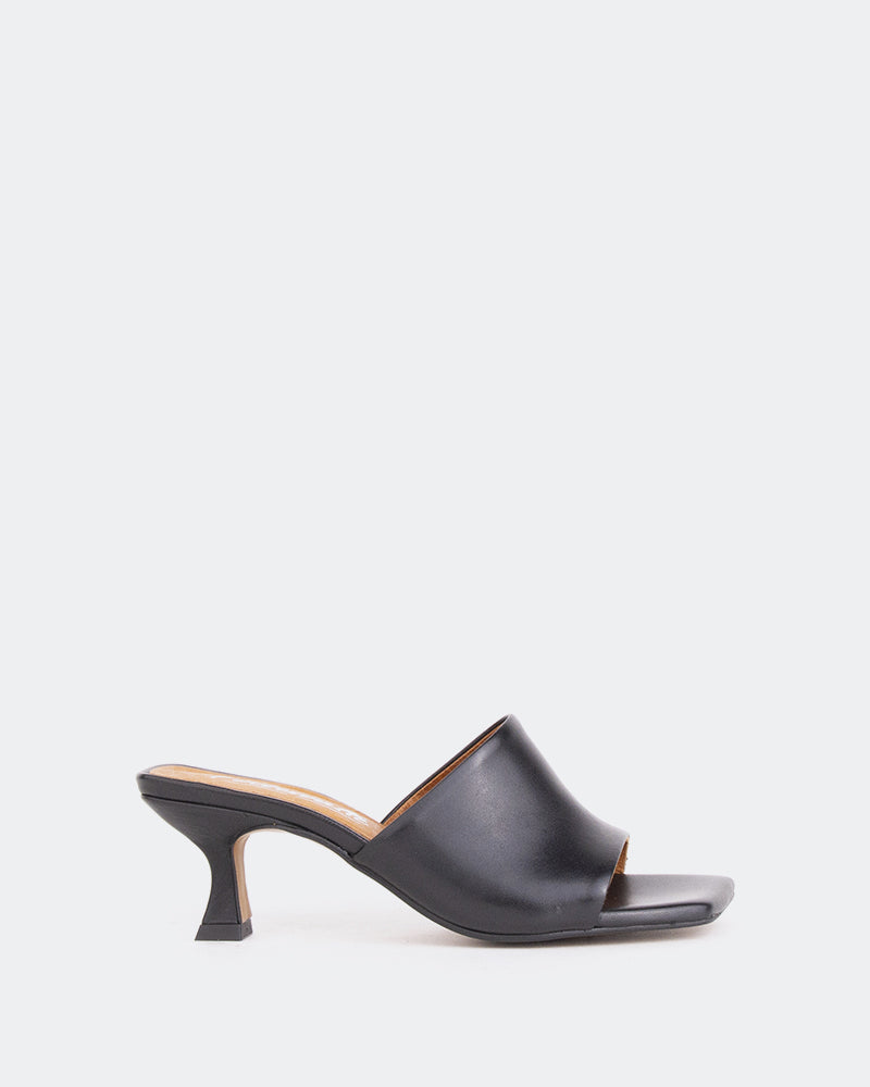 l'intervalle Neptune Noir Cuir/Cuir Noir Noir