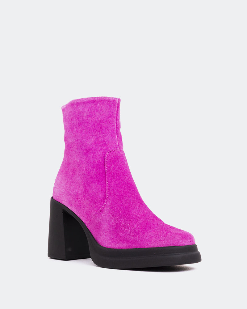 L'intervalle Parma Fuchsia Suède Rose