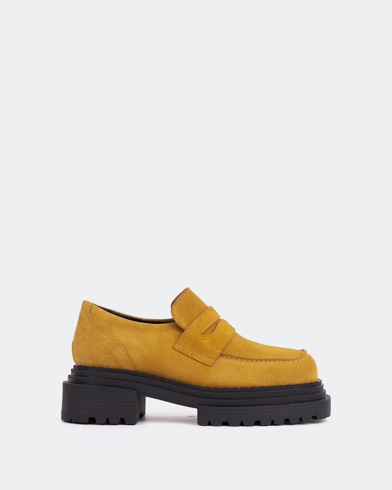 l'intervalle Patio Chameau Suède Chameau