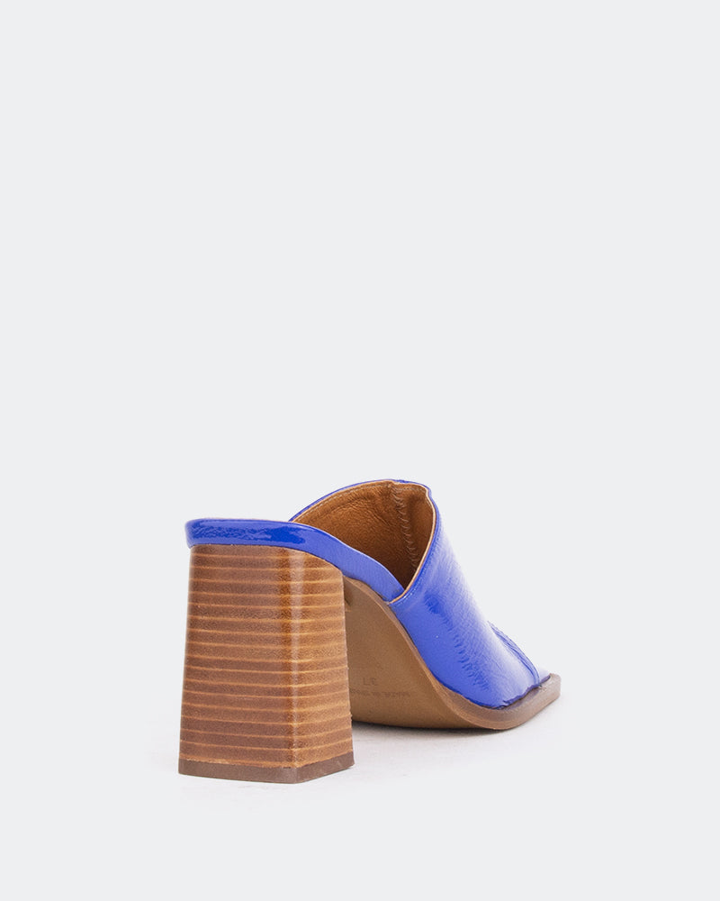 L'intervalle Pier Bleu Naplack/Nap.Bleu Bleu