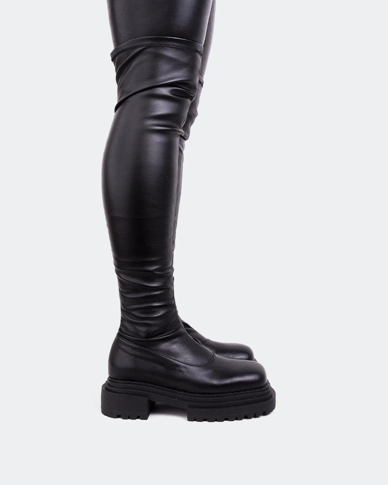 l'intervalle Potka Noir Stretch Noir