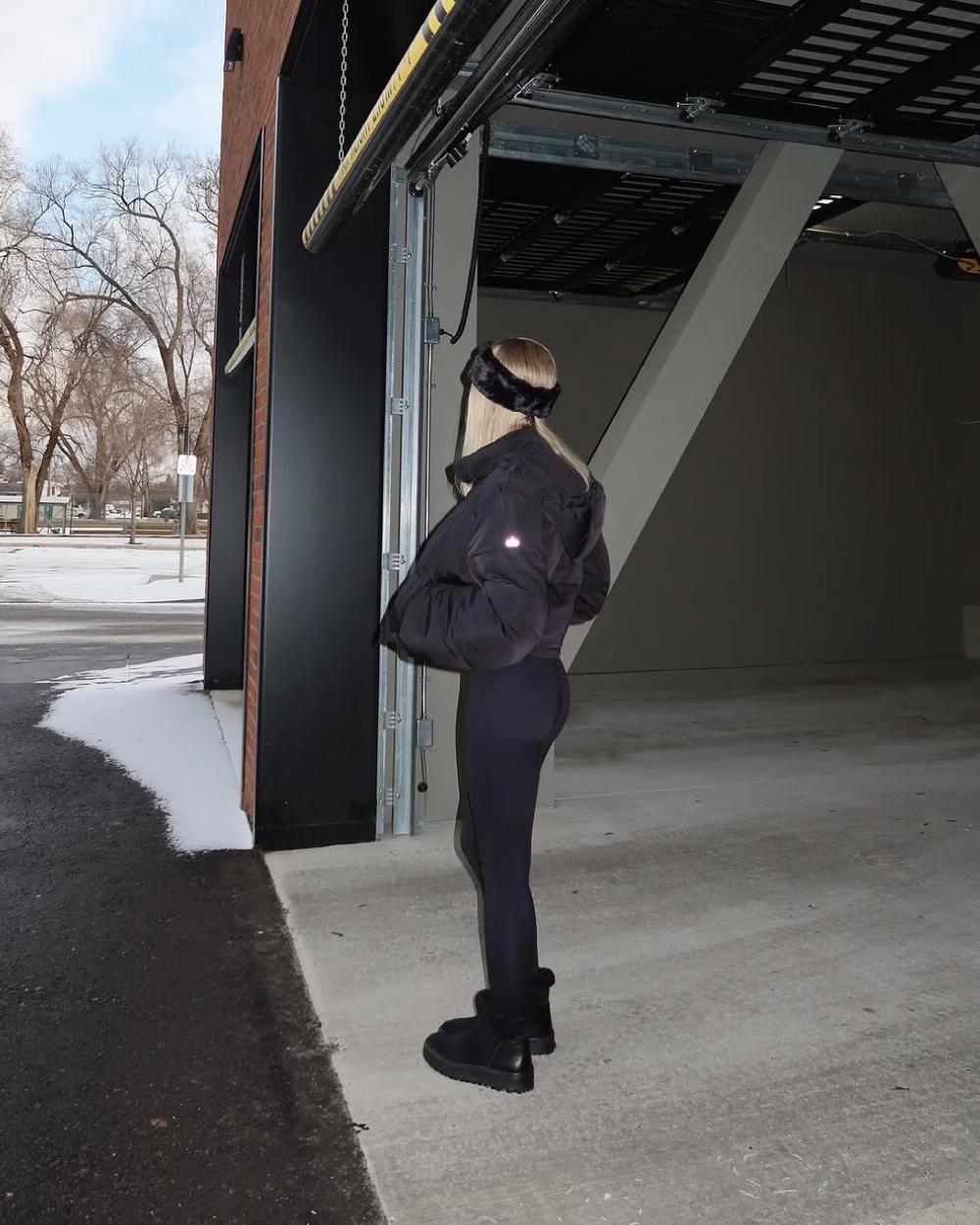 L'intervalle Primord Noir Suède Noir