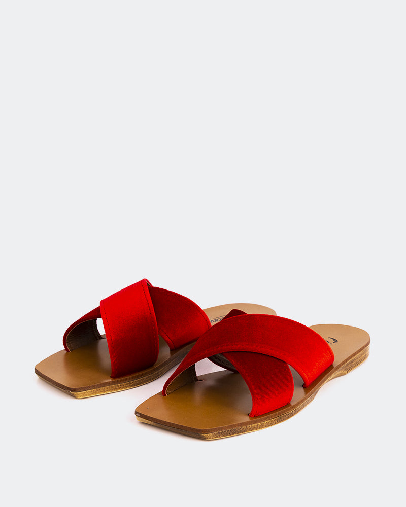 L'intervalle Ranch Rouge Velours Rouge