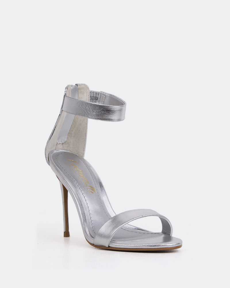 L'intervalle Ressorts Argent Métal Argent