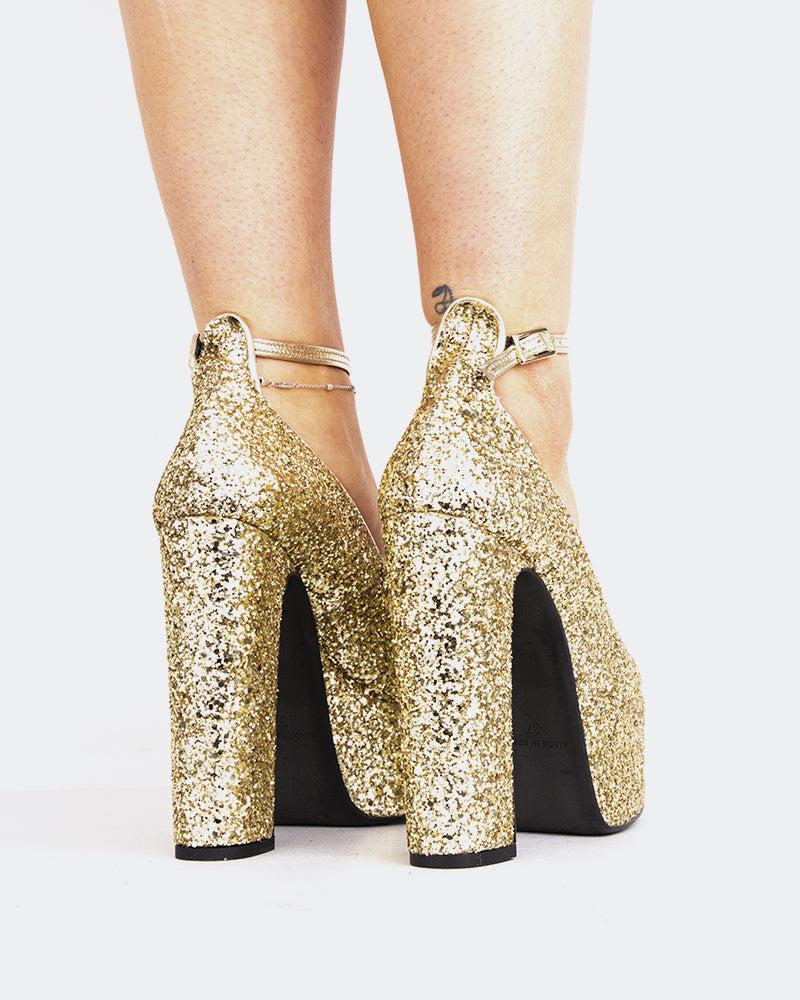 L'intervalle Runway Or Glitter Or