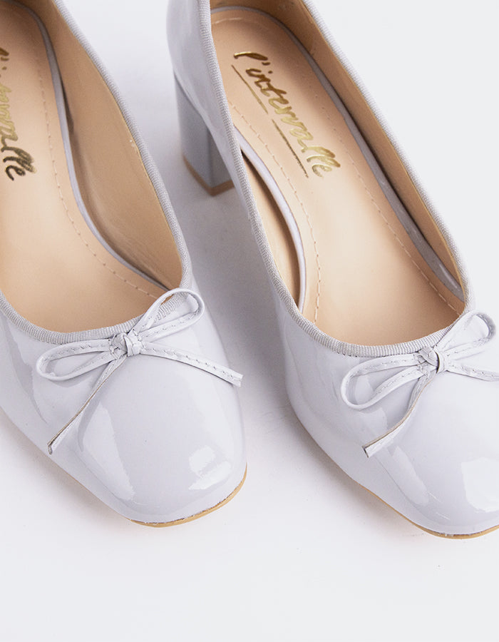 L'intervalle Ruslan Lt. Grey Verni Gris