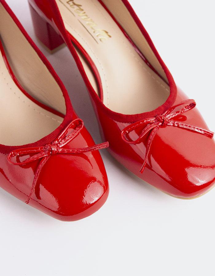 L'intervalle Ruslan Rouge Verni Rouge