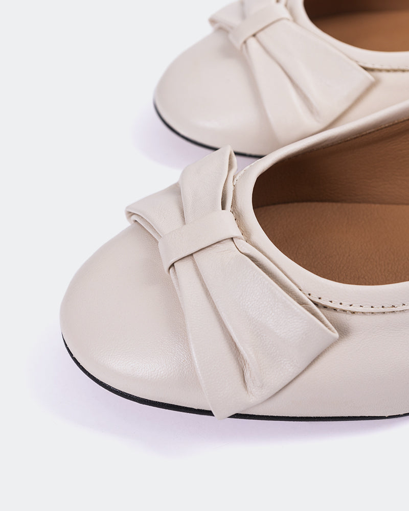 L'intervalle Saikung Blanc Cassé Cuir Blanc