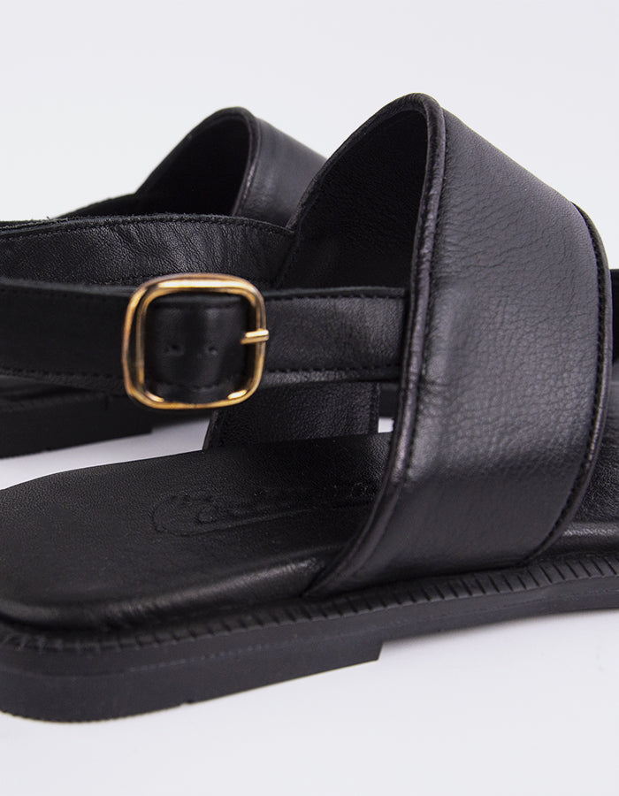 L'intervalle Sauvestre Noir Cuir Noir