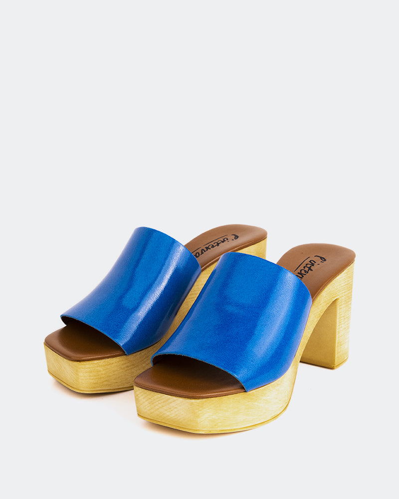 L'intervalle Snicker Bleu Cuir Bleu