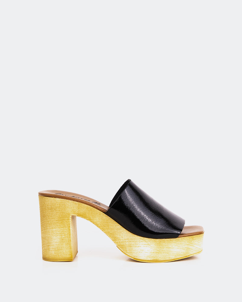 l'intervalle Snicker Noir Cuir Noir