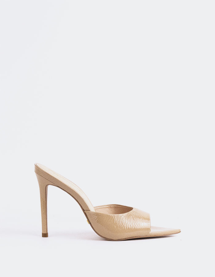 l'intervalle Thelma Nu Naplack Nu