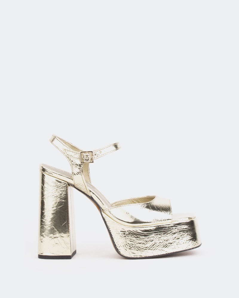 l'intervalle Times Or Metal/Mètal Or Or