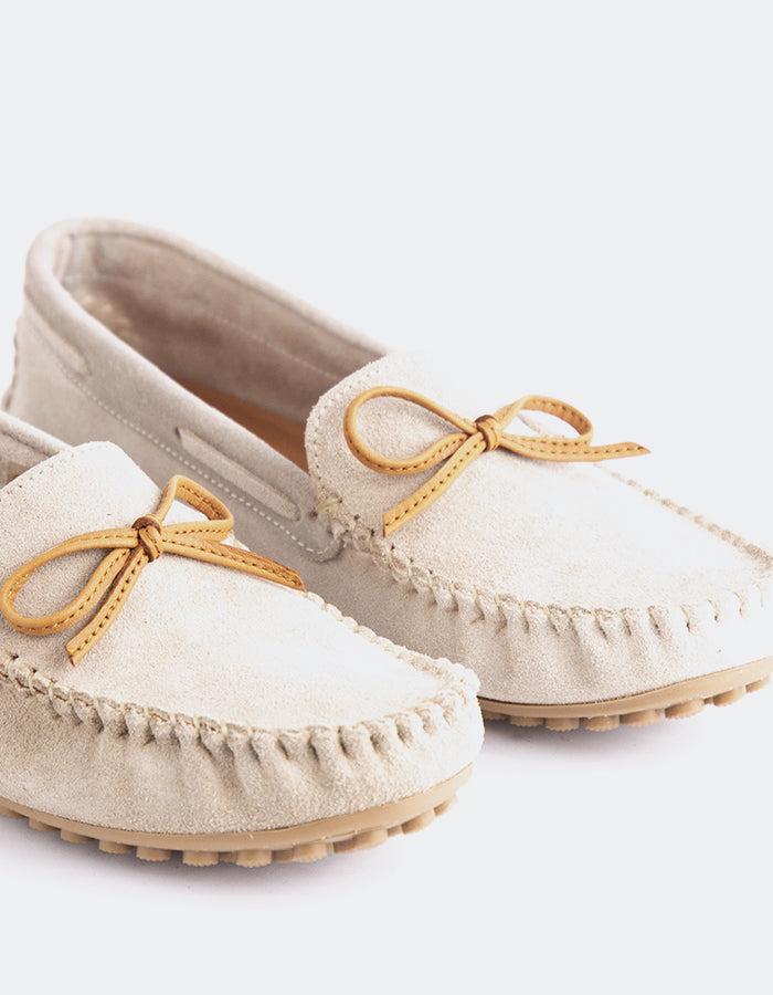 L'intervalle Titania Amande Suède Amande