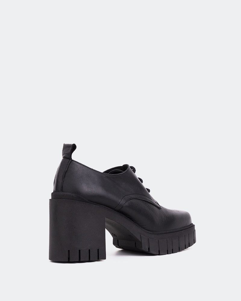 L'intervalle Toulon Noir Cuir Noir