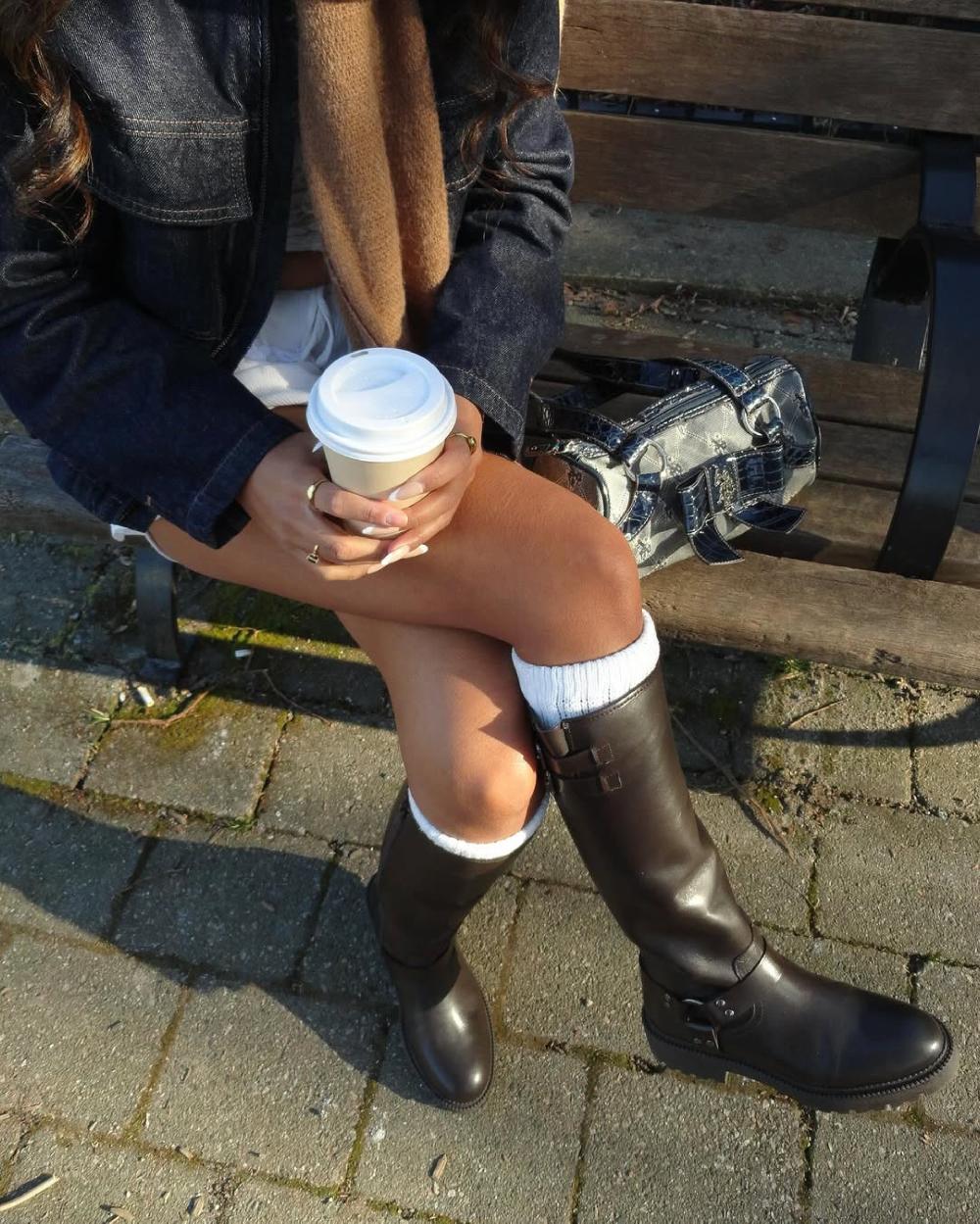 L'intervalle Turvol Brun Cuir Brun