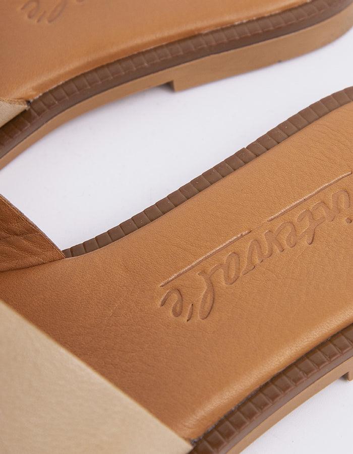 L'intervalle Valmy Chameau Cuir Chameau