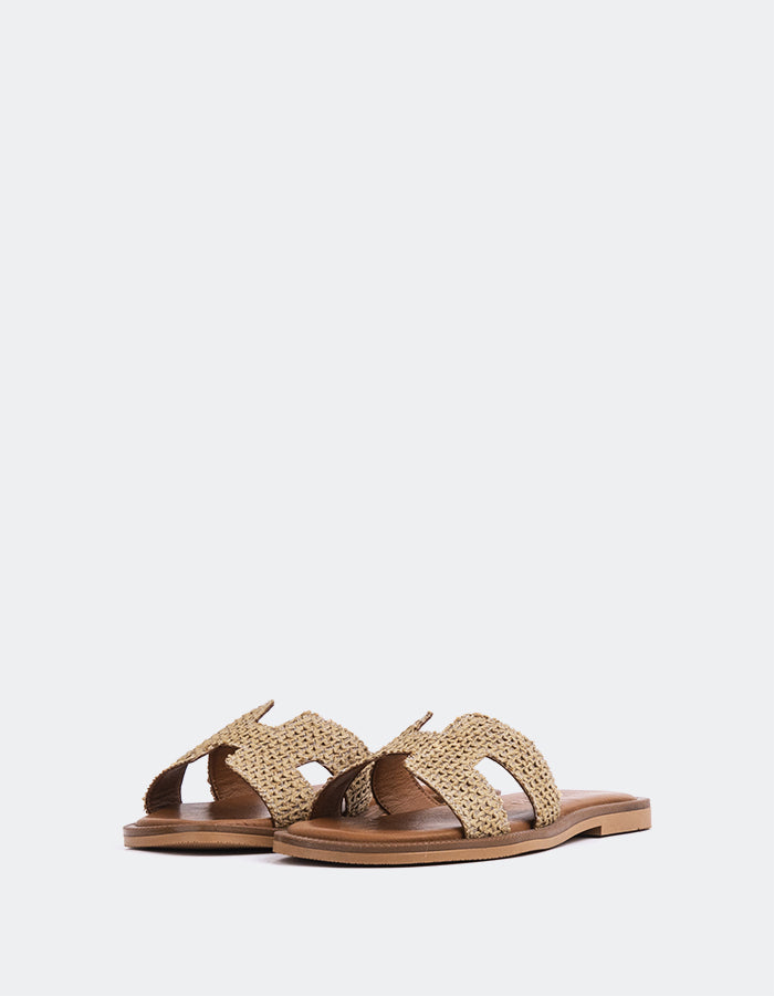 L'intervalle Valmy Chameau Raphia Chameau