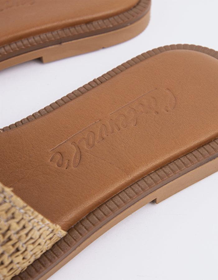 L'intervalle Valmy Chameau Raphia Chameau