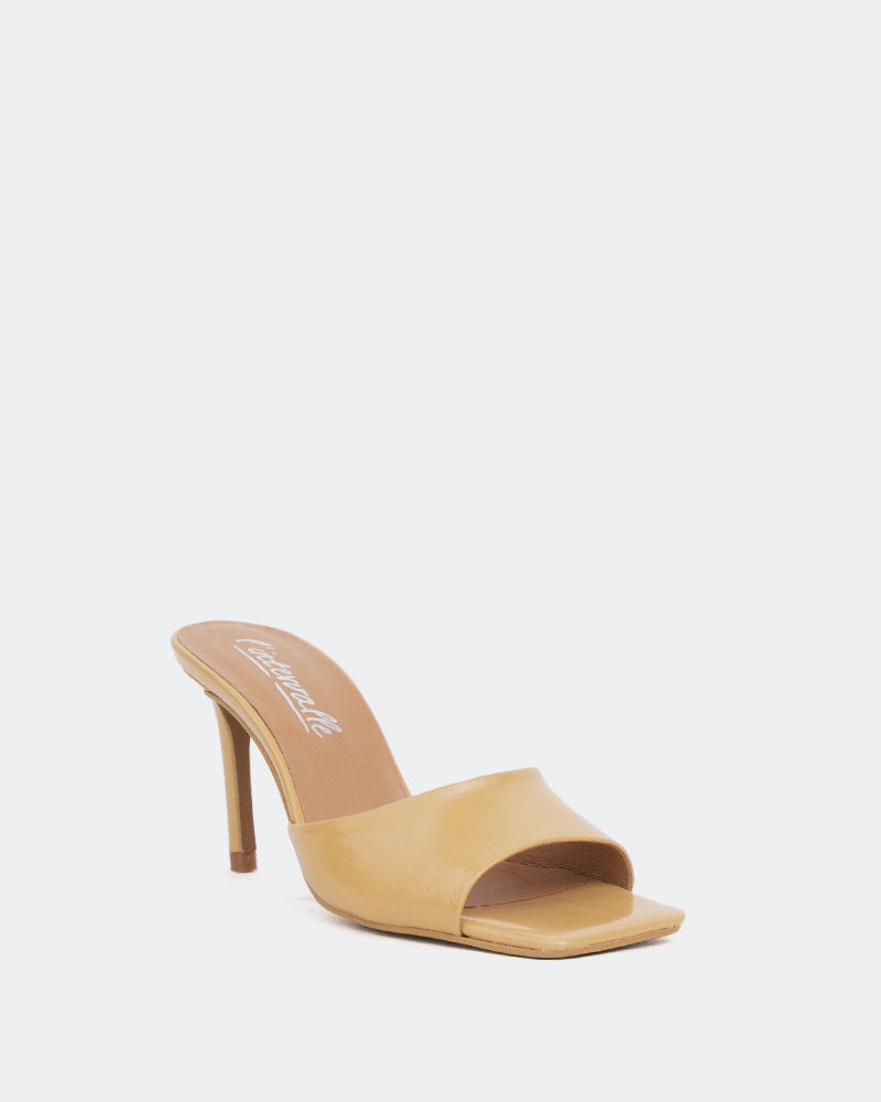 L'intervalle Veyers Beige Naplack Nu