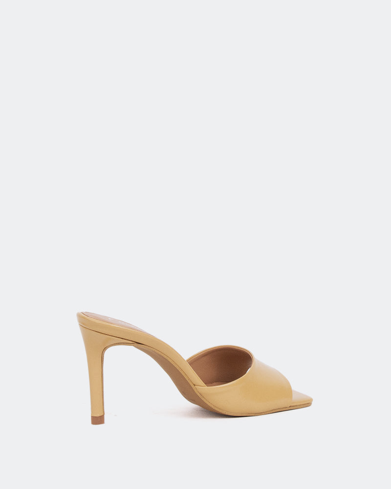 L'intervalle Veyers Beige Naplack Nu