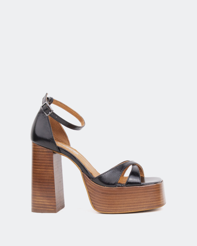 l'intervalle Vixen Noir Cuir Noir