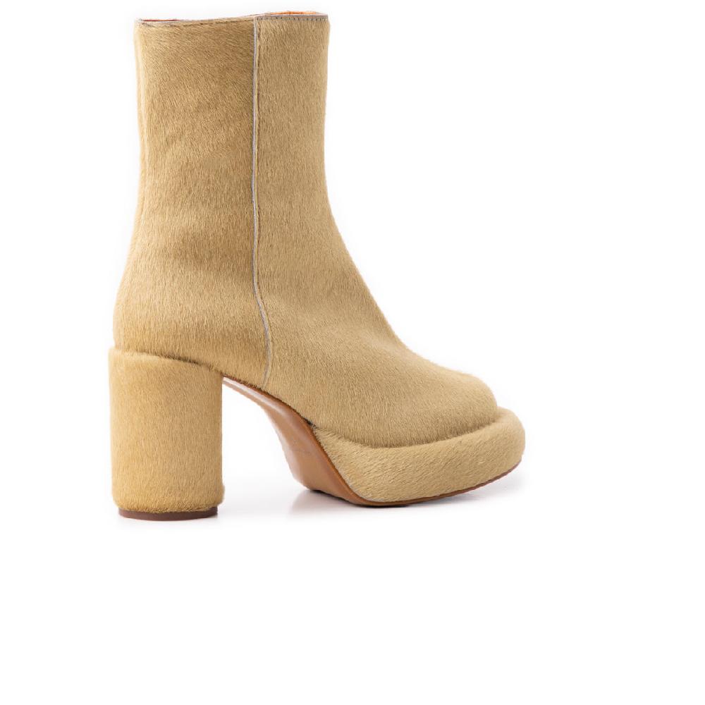 L'intervalle Weston Chameau Poney Chameau