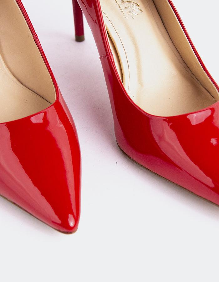 L'intervalle Zinnia Rouge Verni Rouge