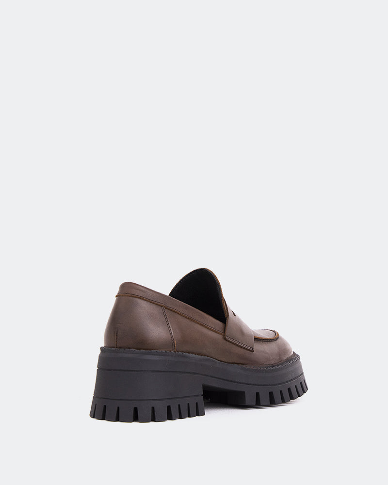 L'intervalle Zuta Brun Cuir Brun