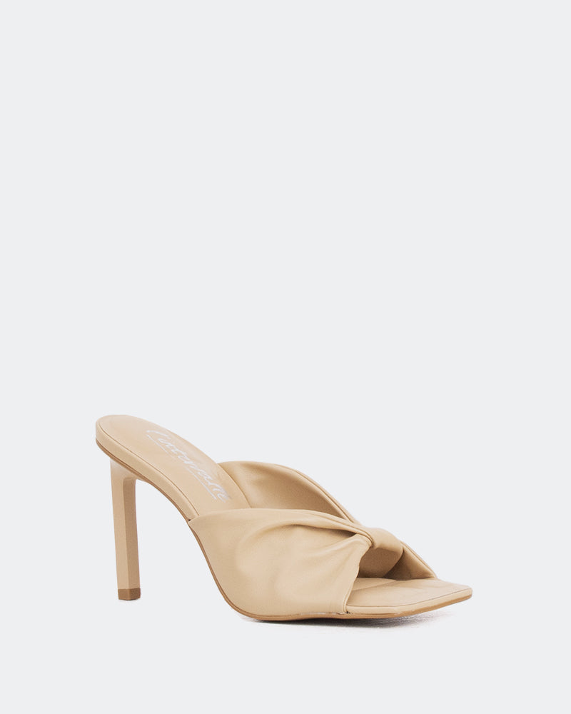 L'intervalle Paqueta Chameau Leather/Cuir Chameau Chameau