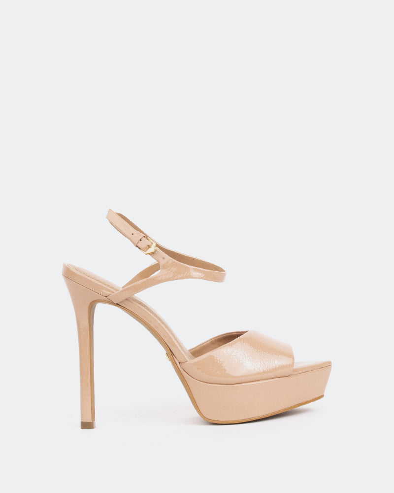 l'intervalle St. Kitts Chameau Naplack/Naplack Chameau Chameau