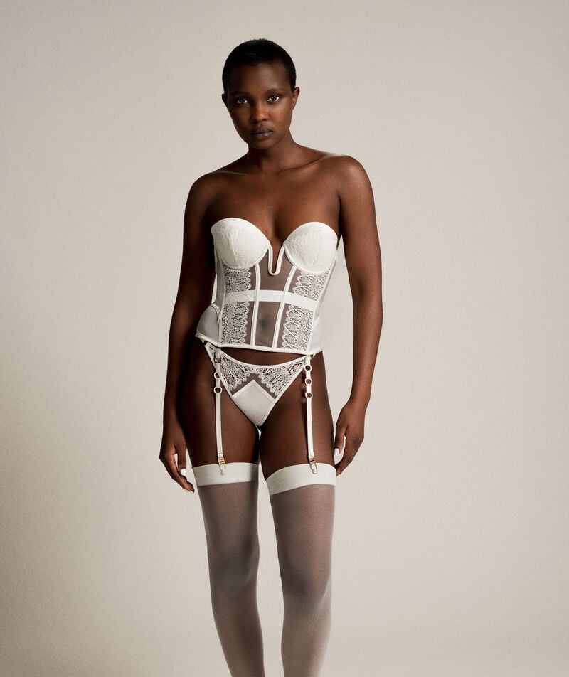 Livy GUÊPIÈRE ABBESSES