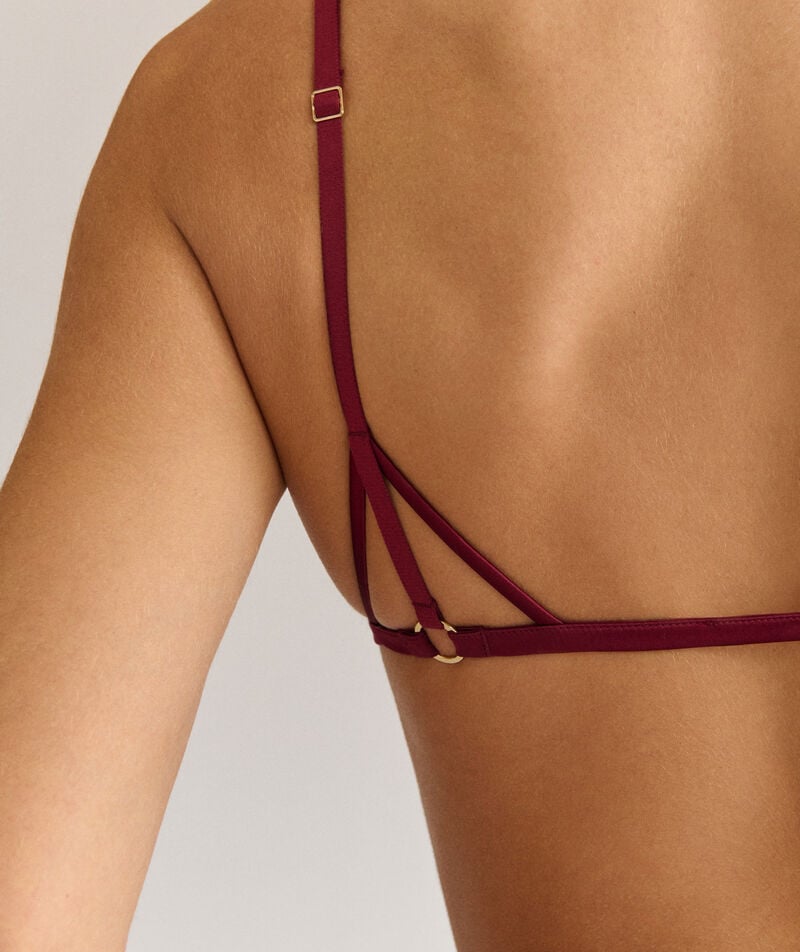 Livy TRIANGLE PLAYGROUND