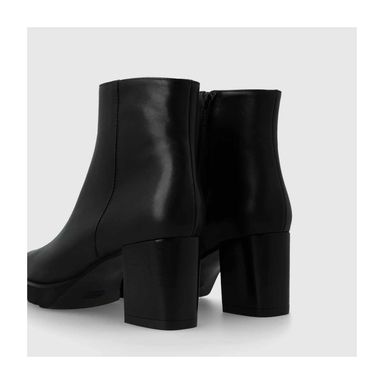 Lodi BOTTINES NOIRES RAD4917