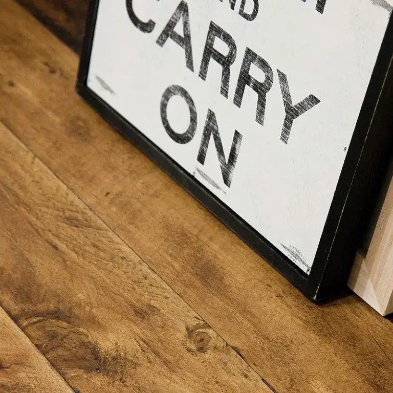 Loftscape Maison Belfort Buffet Balignton I – Pin Massif – Blanc