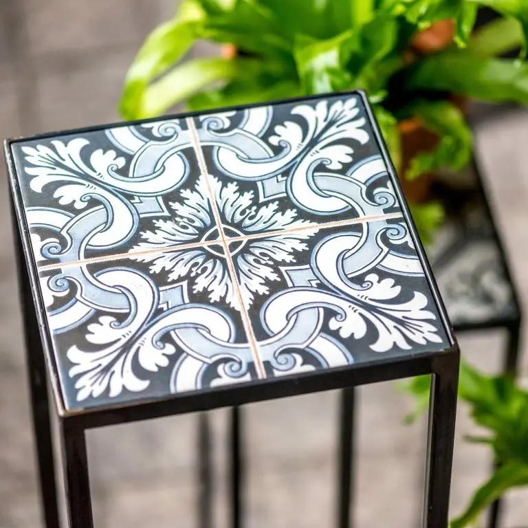 Loftscape Red Living Bout De Canapé Almaraz II – Céramique / Métal – Multicolore / Noir – Hauteur : 60 Cm