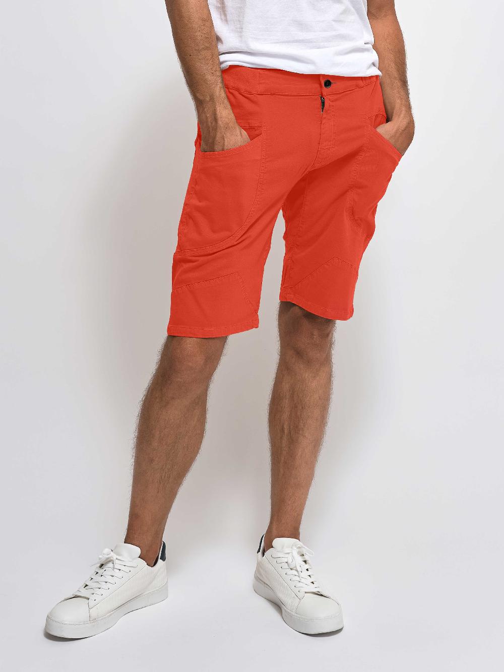 looking for wild Short Technique Cilaos - POINCIANA