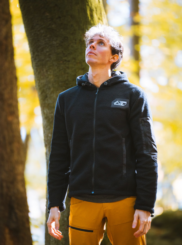 Looking For Wild Sweat Polaire Biographie - Pirate Black