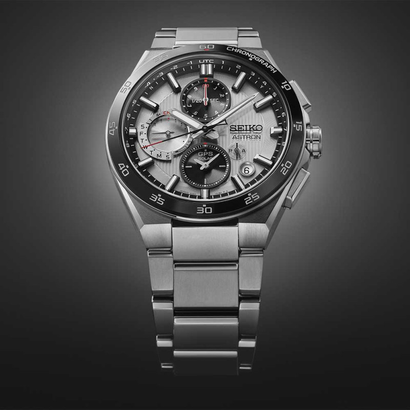 Lorus SSH153J1 Montre ASTRON Quartz GPS Solaire