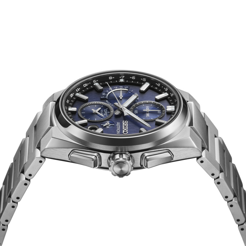 Lorus SSH161J1 Montre ASTRON Quartz GPS Solaire