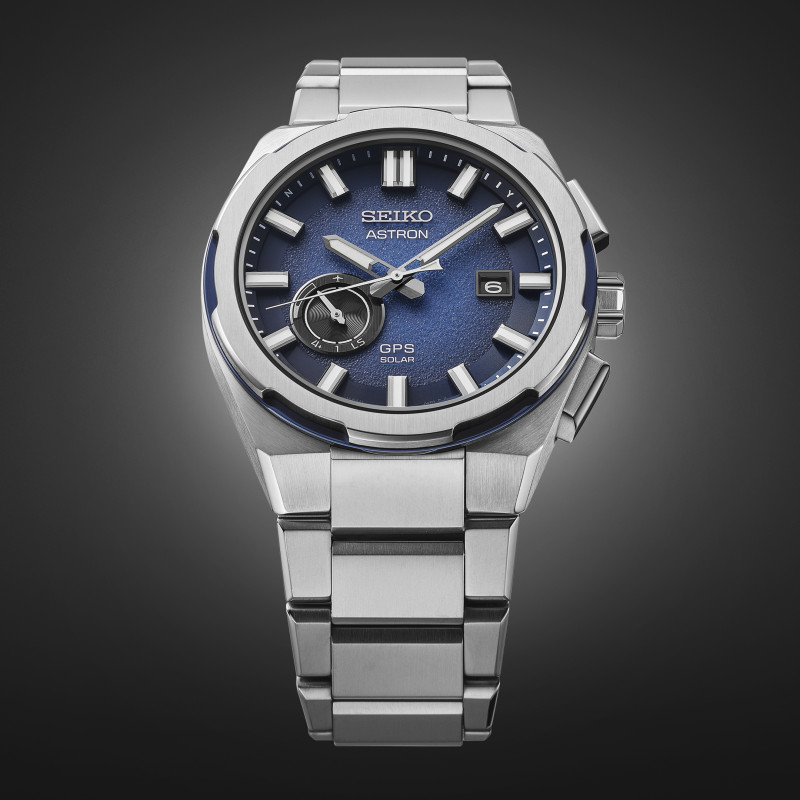 Lorus SSJ023J1 Montre ASTRON Quartz GPS Solaire
