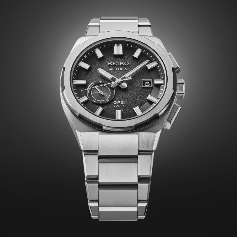 Lorus SSJ025J1 Montre ASTRON Quartz GPS Solaire