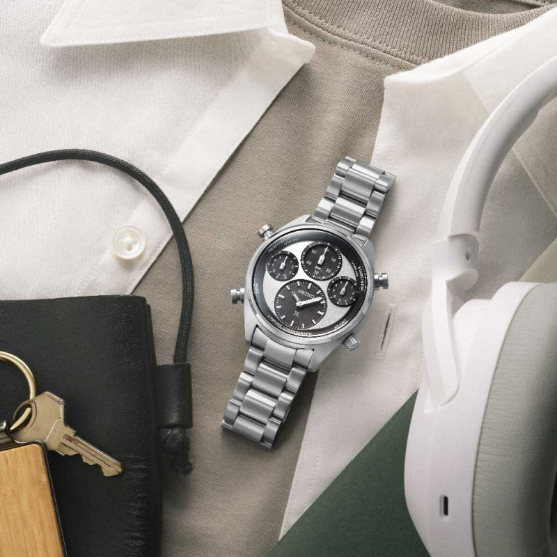 Lorus SFJ001P1 Montre PROSPEX Chronographe Quartz Solaire