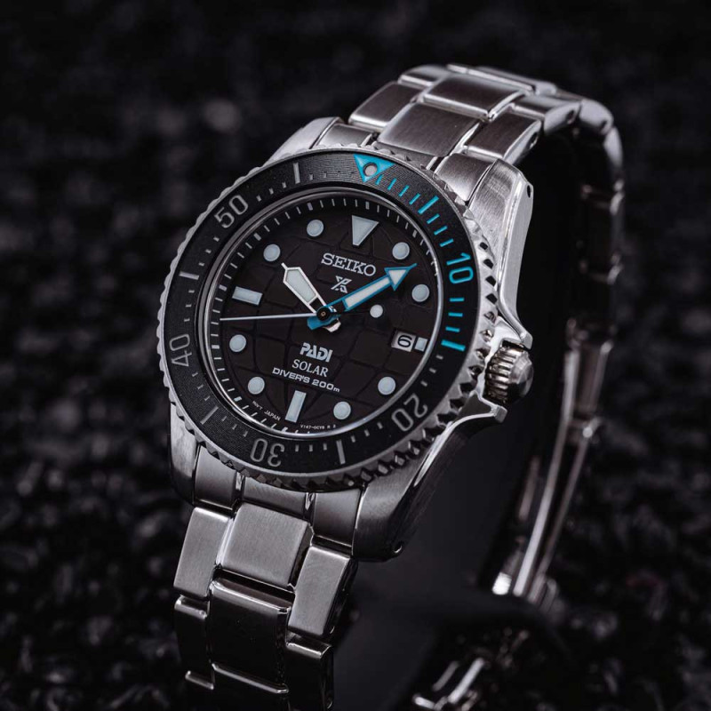 Lorus SNE575P1 Montre PROSPEX QUARTZ SOLAIRE DIVER'S 200M
