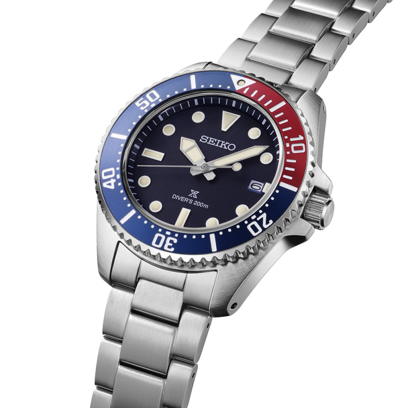 Lorus SNE595P1 Montre Prospex Quartz Solaire Diver's 200m