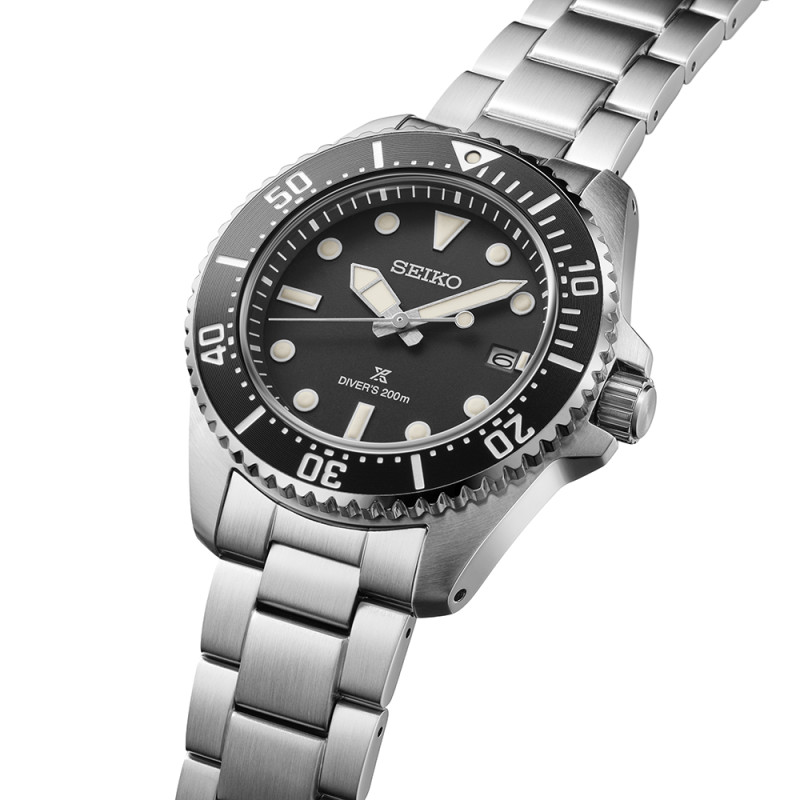 Lorus SNE597P1 Montre Prospex Quartz Solaire Diver's 200m